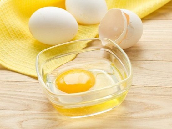 Cách trị mụn đầu đen hiệu quả nhất với lòng trắng trứng