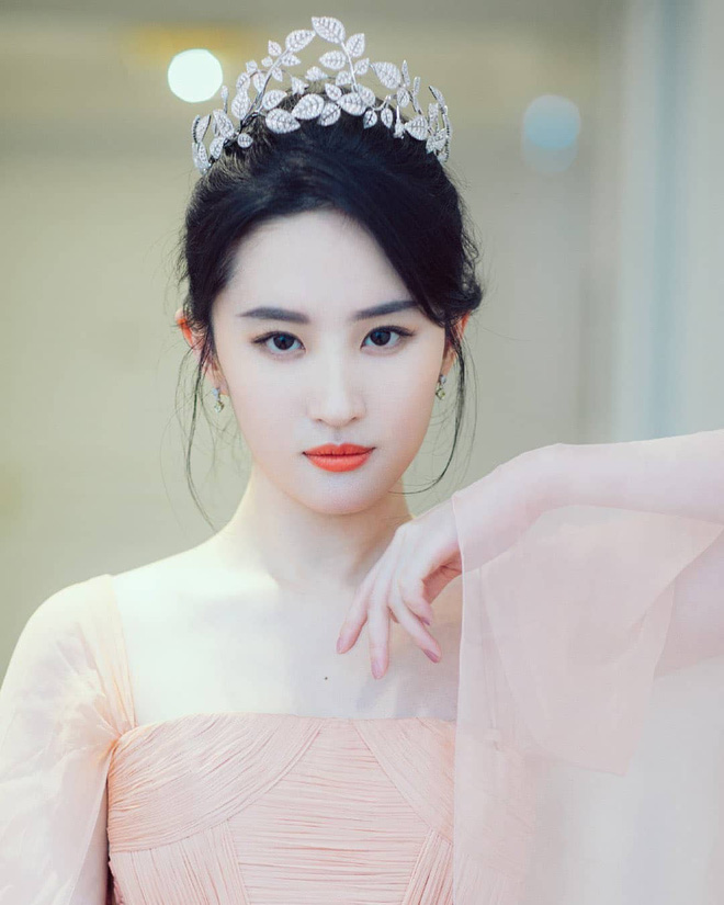 Các phương pháp xử lý sụp mí mắt hiệu quả